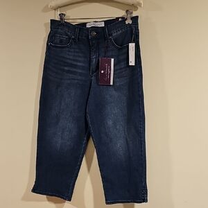 Gloria Vanderbilt Women's Dark Blue Capris